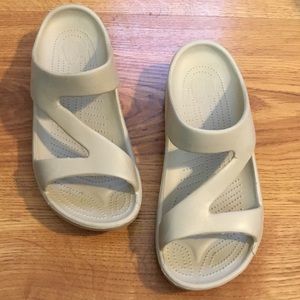 Crocs style Z sandal